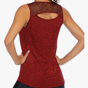 Women’s athletic workout top. Red. Small.